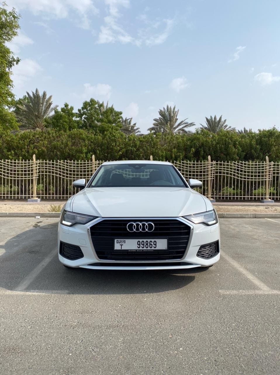 AUDI A6 - Image 1