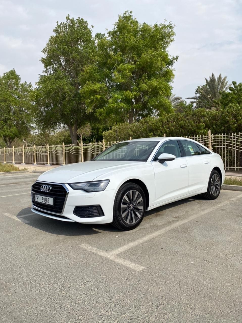 AUDI A6 - Image 2