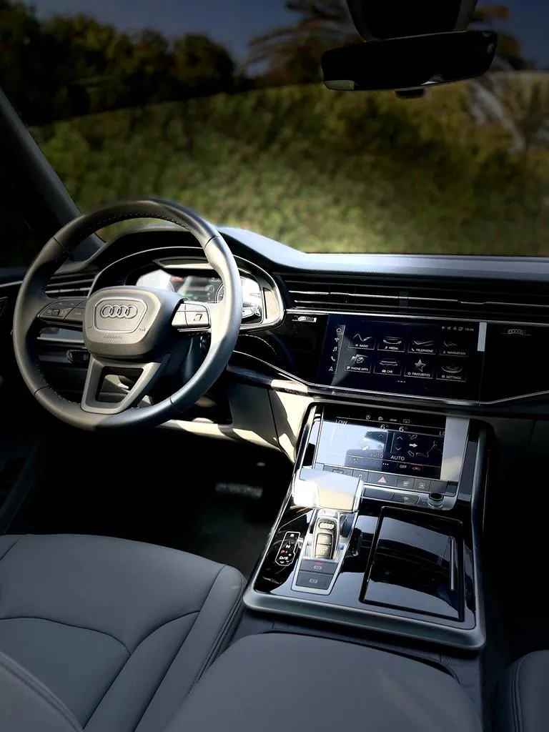 AUDI Q7 - Image 4