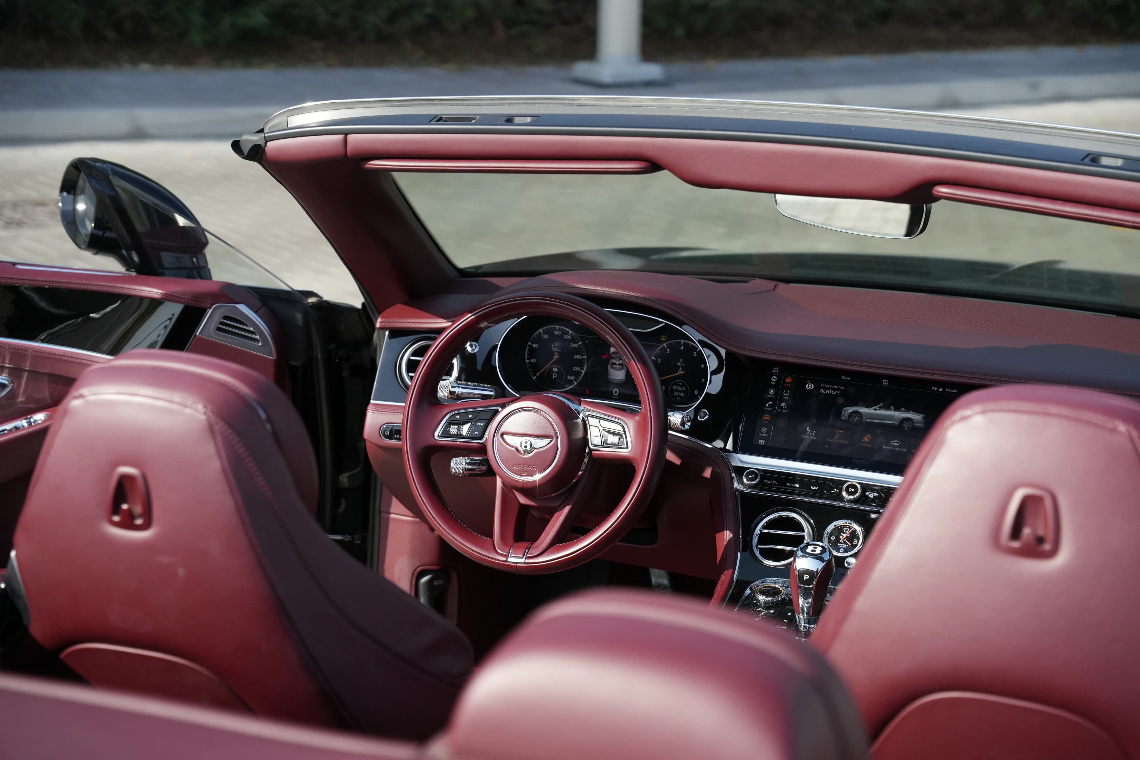 BENTLEY Continental GTC - Image 2
