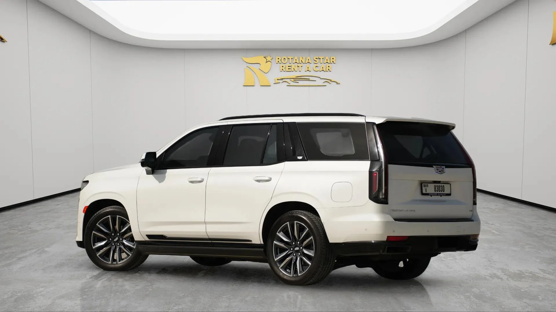 CADILLAC Escalade - Image 3