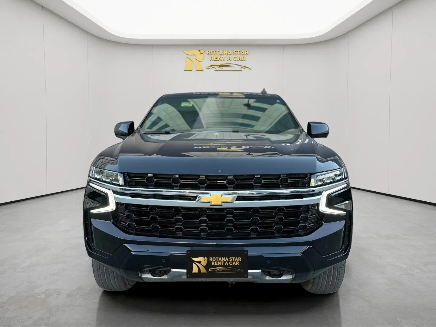 CHEVROLET Tahoe - Image 1