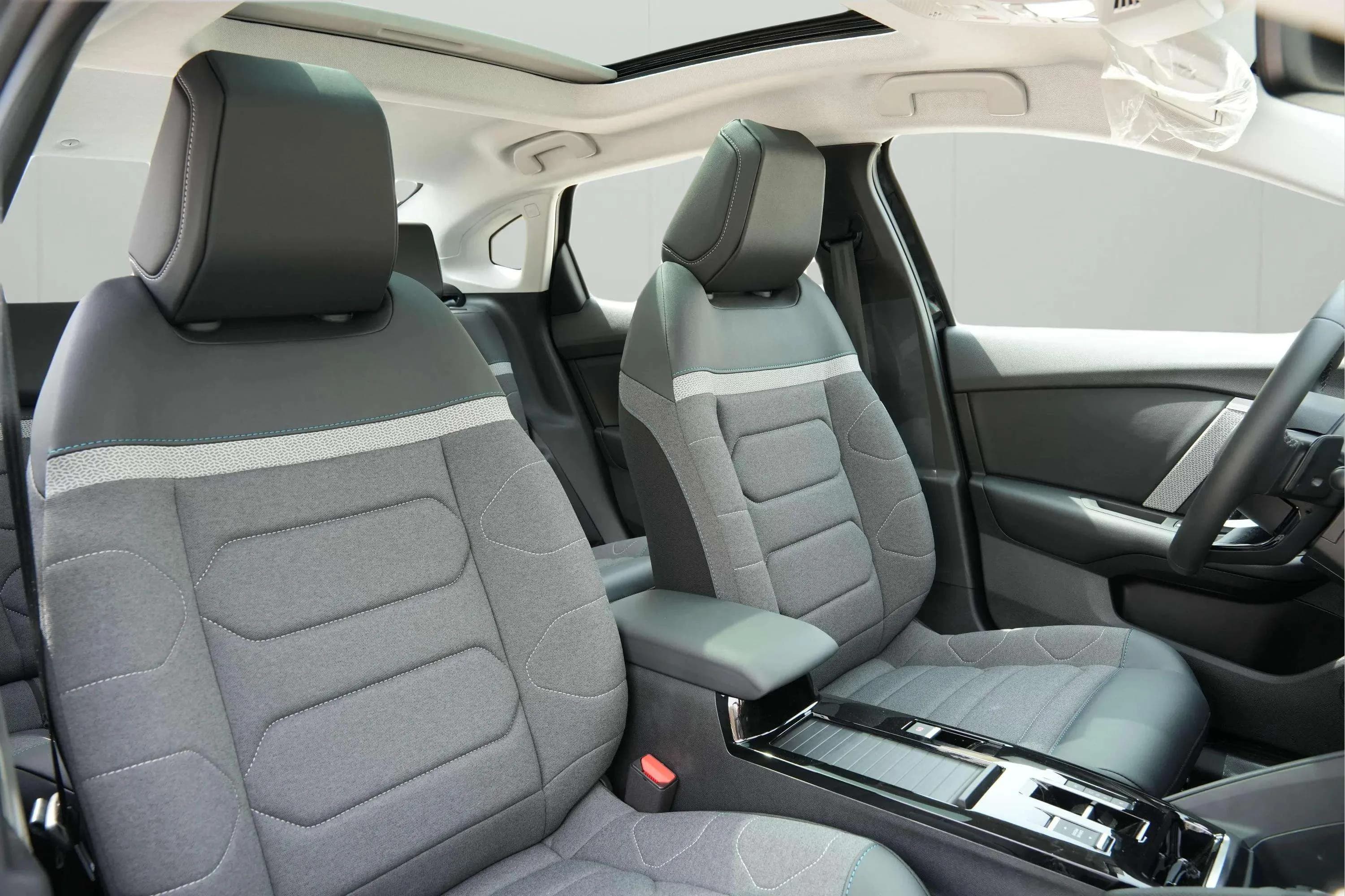 CITROEN C4 X - Image 5