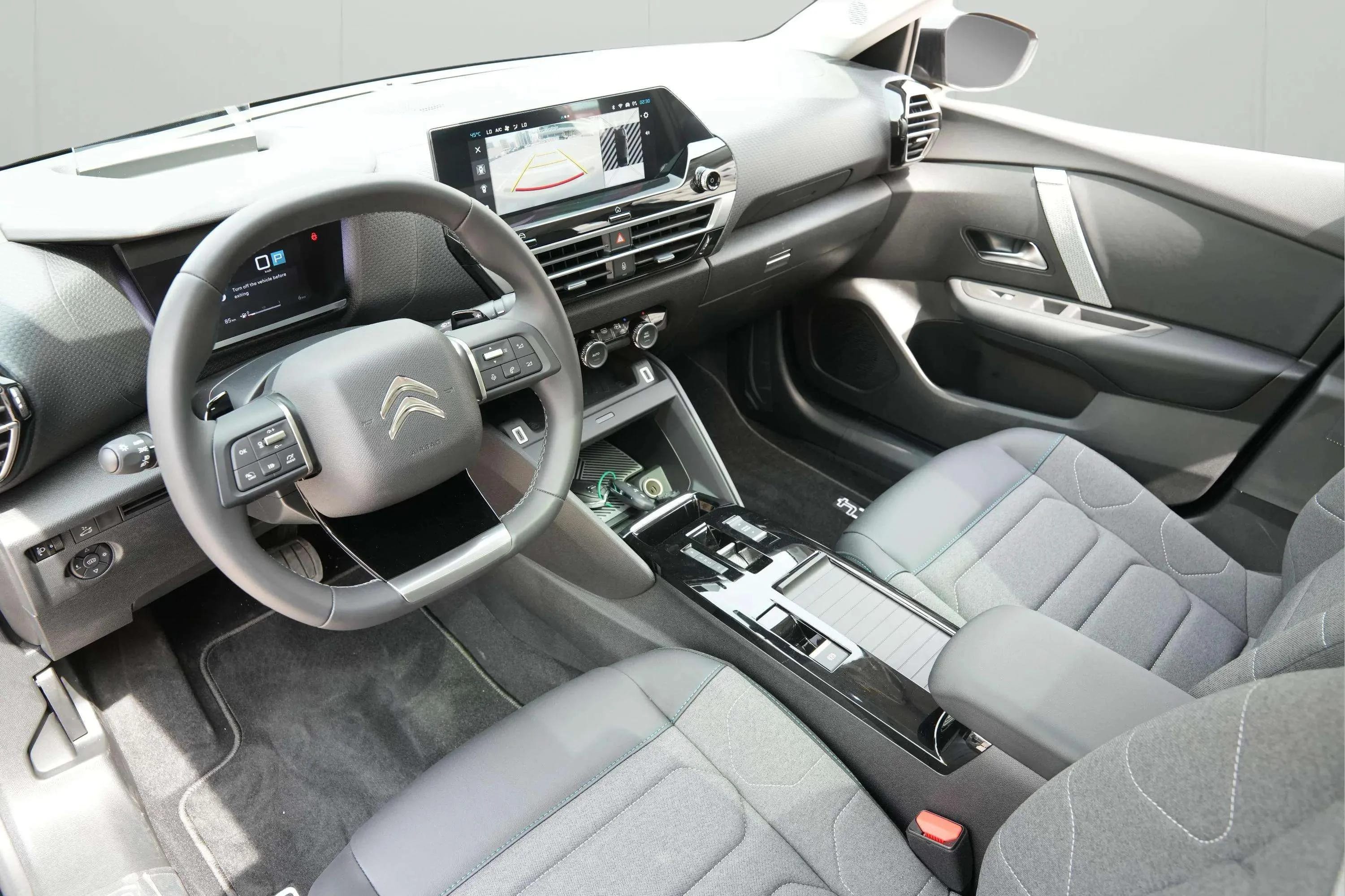 CITROEN C4 X - Image 9