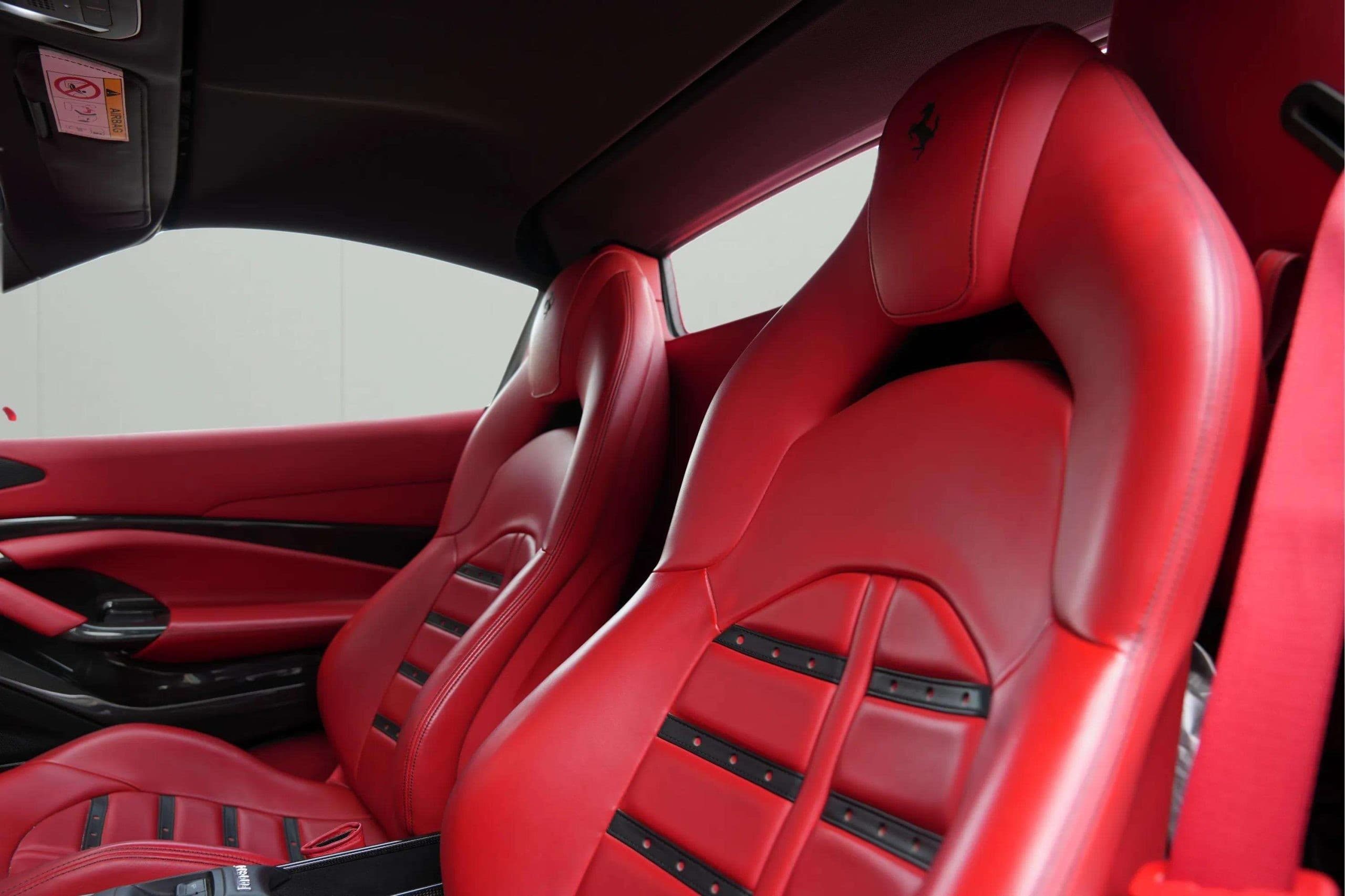 FERRARI F8 Spider - Image 5