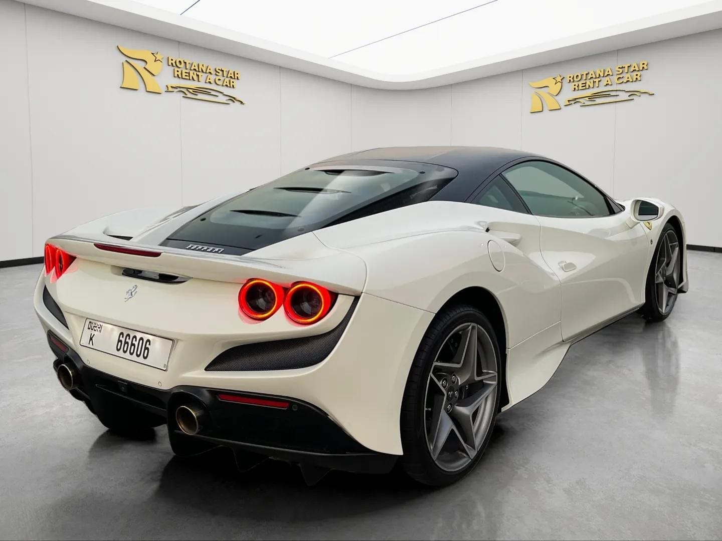 FERRARI F8 Tributo - Image 7