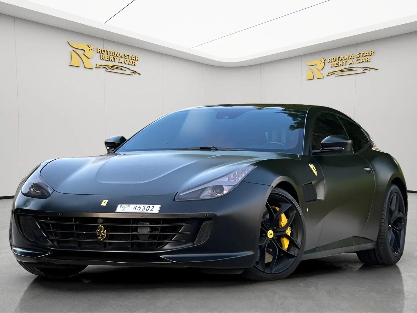 FERRARI GTC4 Lusso - Image 1