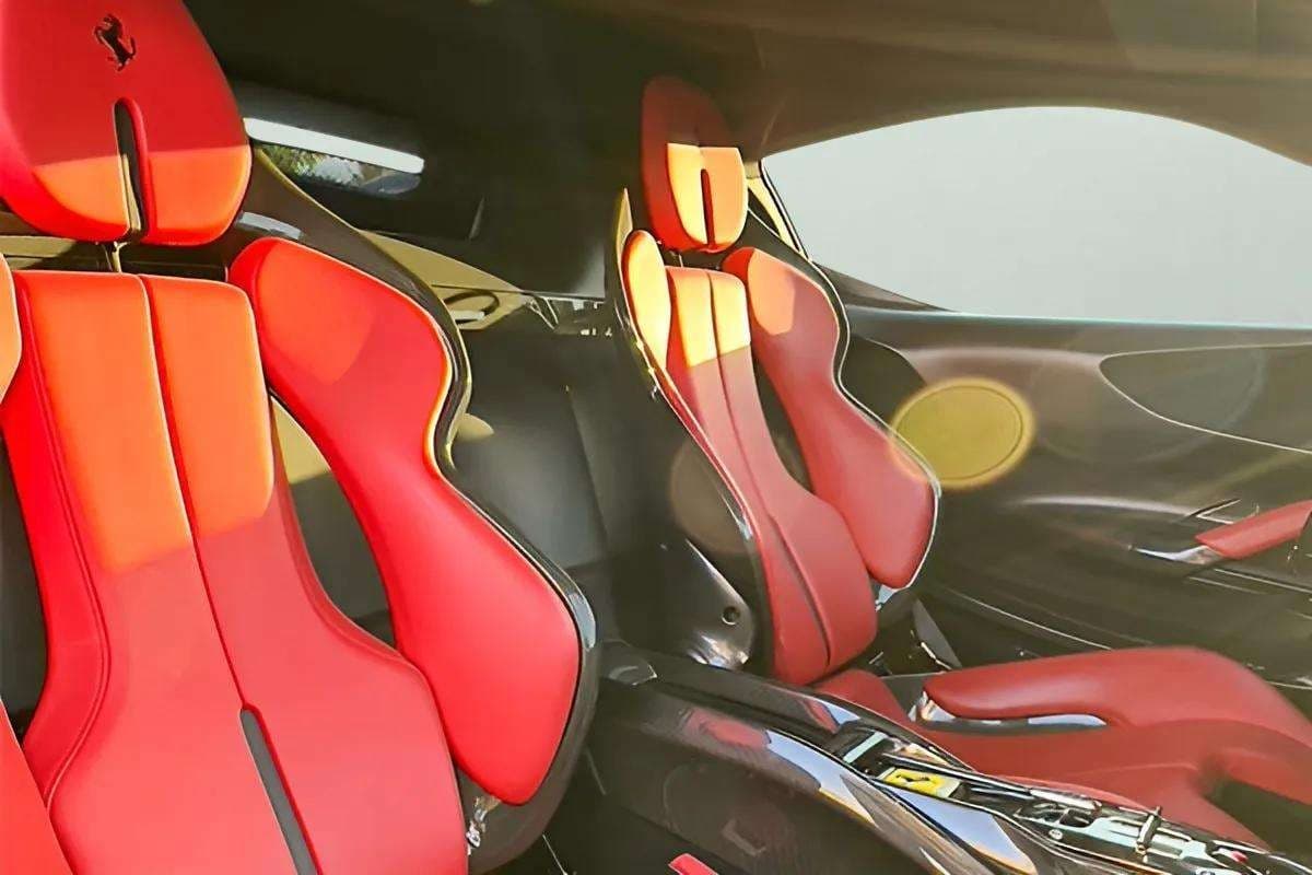 FERRARI SF90 Stradale - Image 5