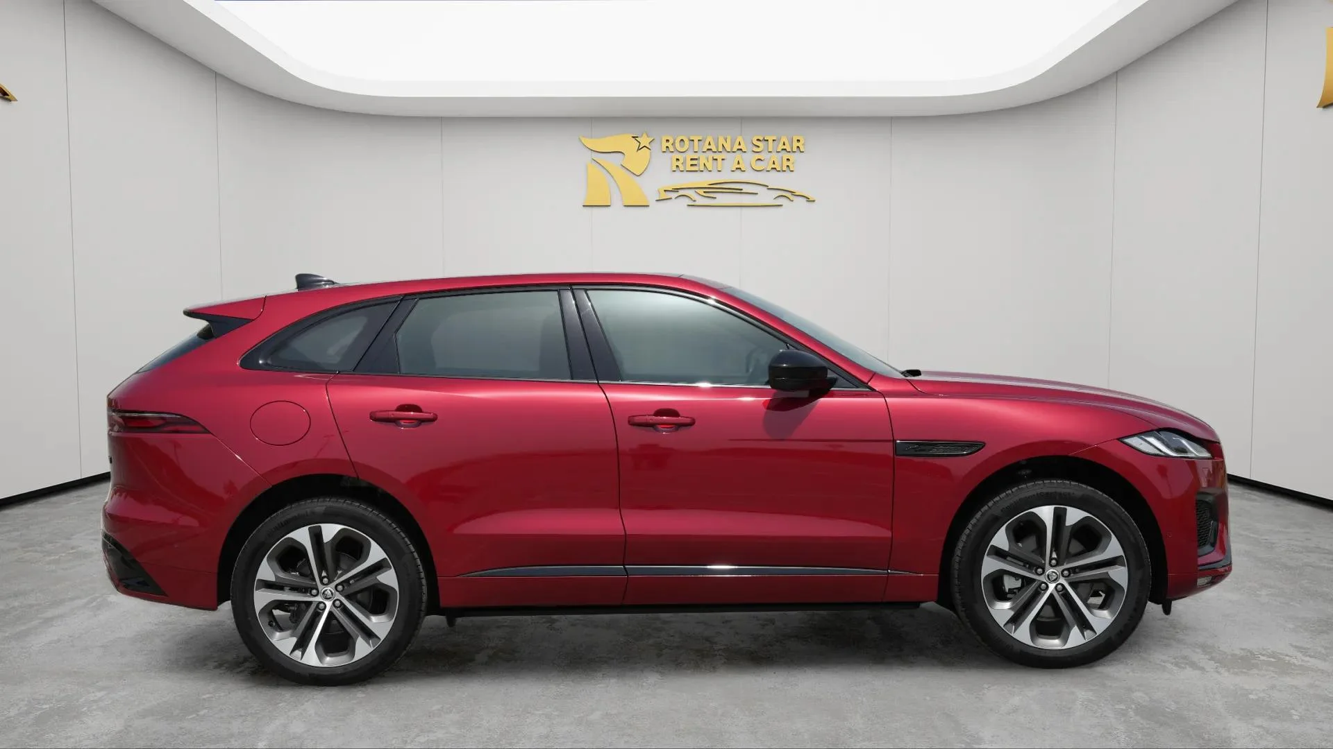 JAGUAR F-PACE - Image 3