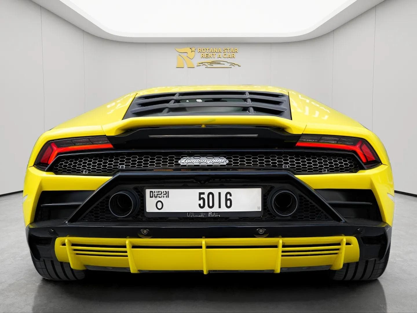 LAMBORGHINI Huracan EVO Coupe - Image 2