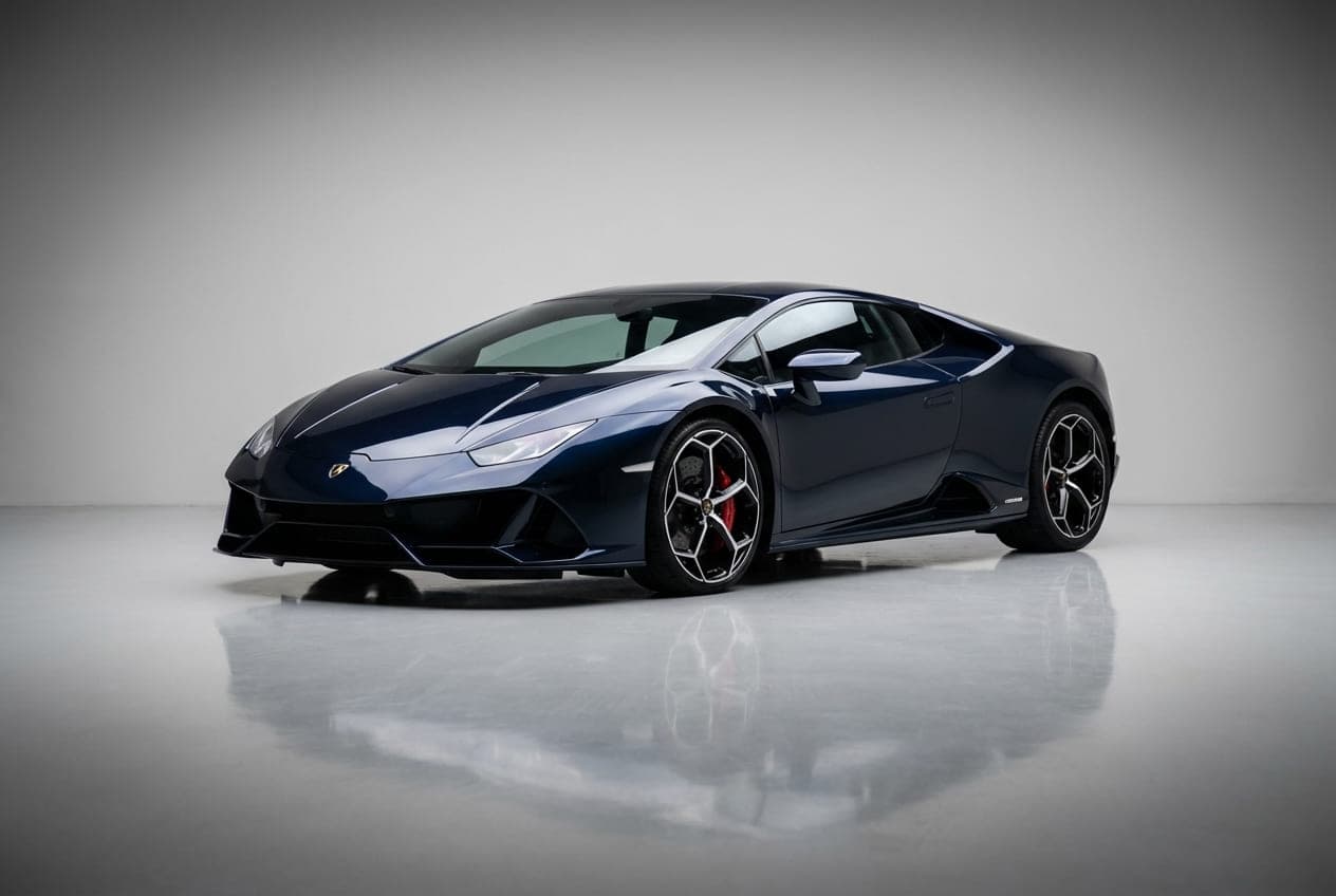 LAMBORGHINI Huracan EVO Coupe - Image 2