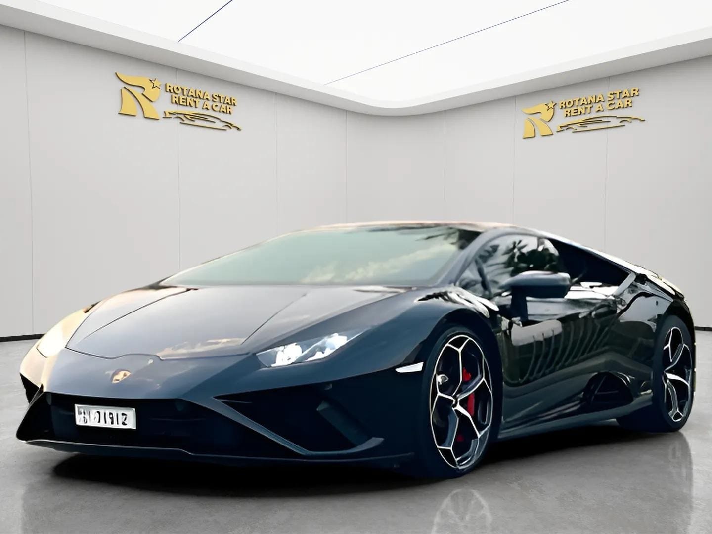 LAMBORGHINI Huracan EVO Spyder - Image 2