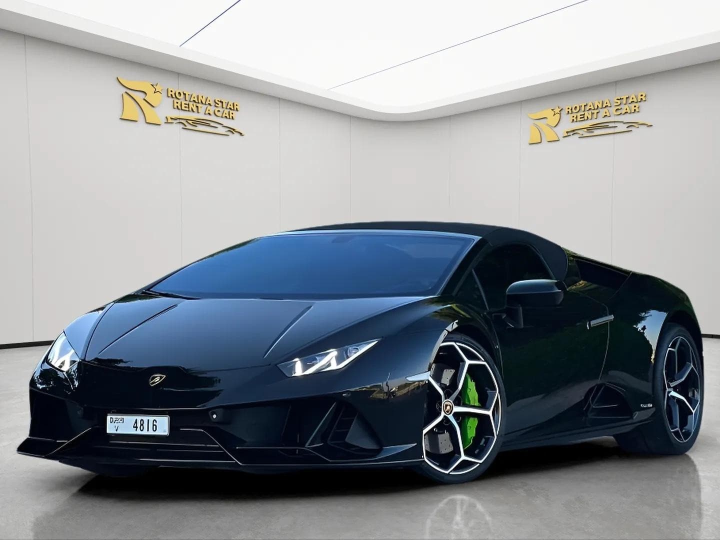 LAMBORGHINI Huracan EVO Spyder - Image 2