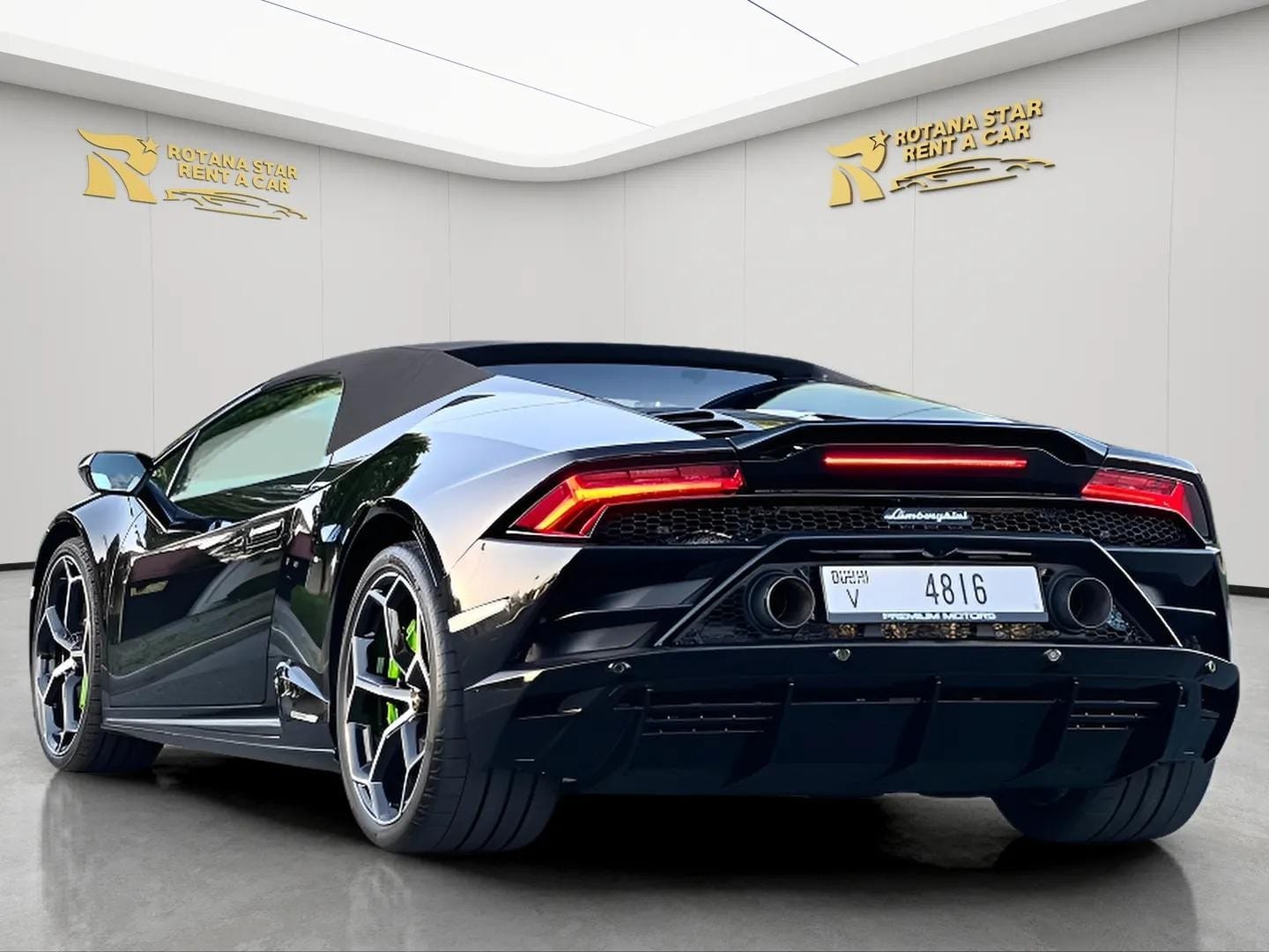 LAMBORGHINI Huracan EVO Spyder - Image 3