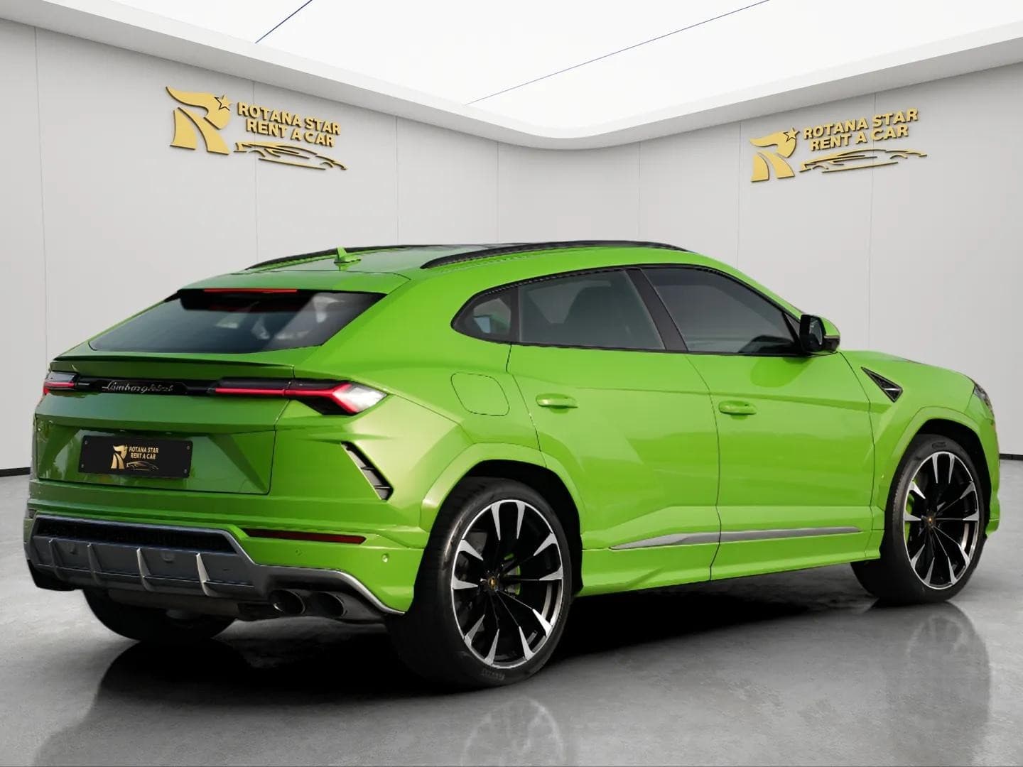 LAMBORGHINI Urus - Image 4