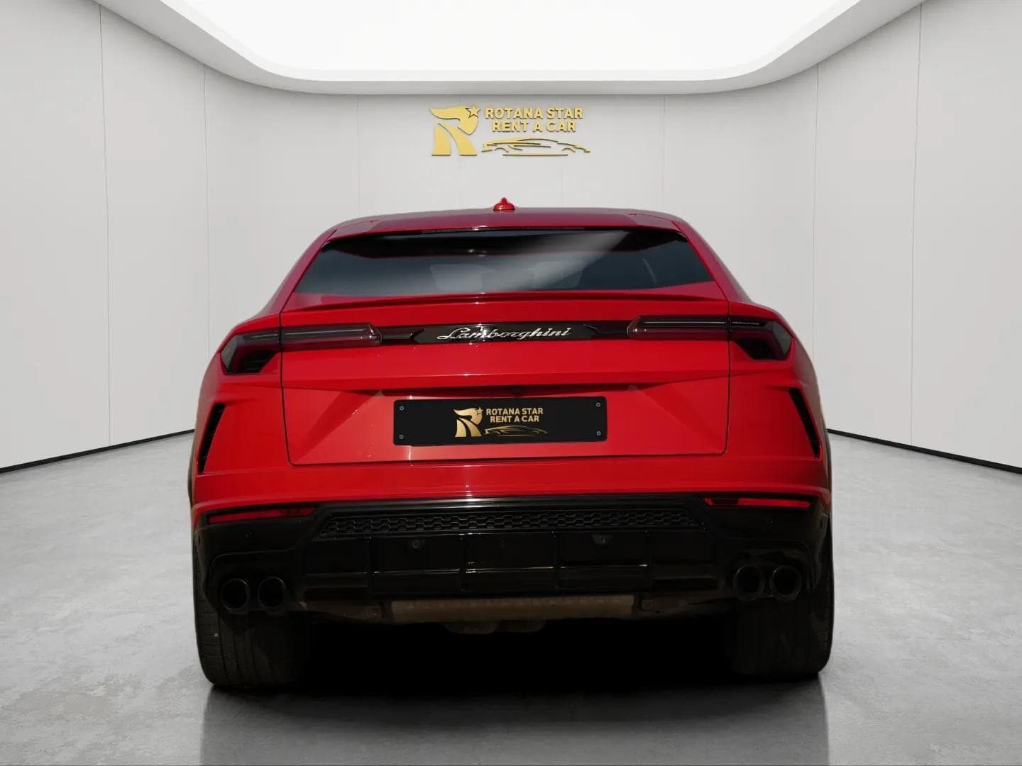 LAMBORGHINI Urus - Image 3