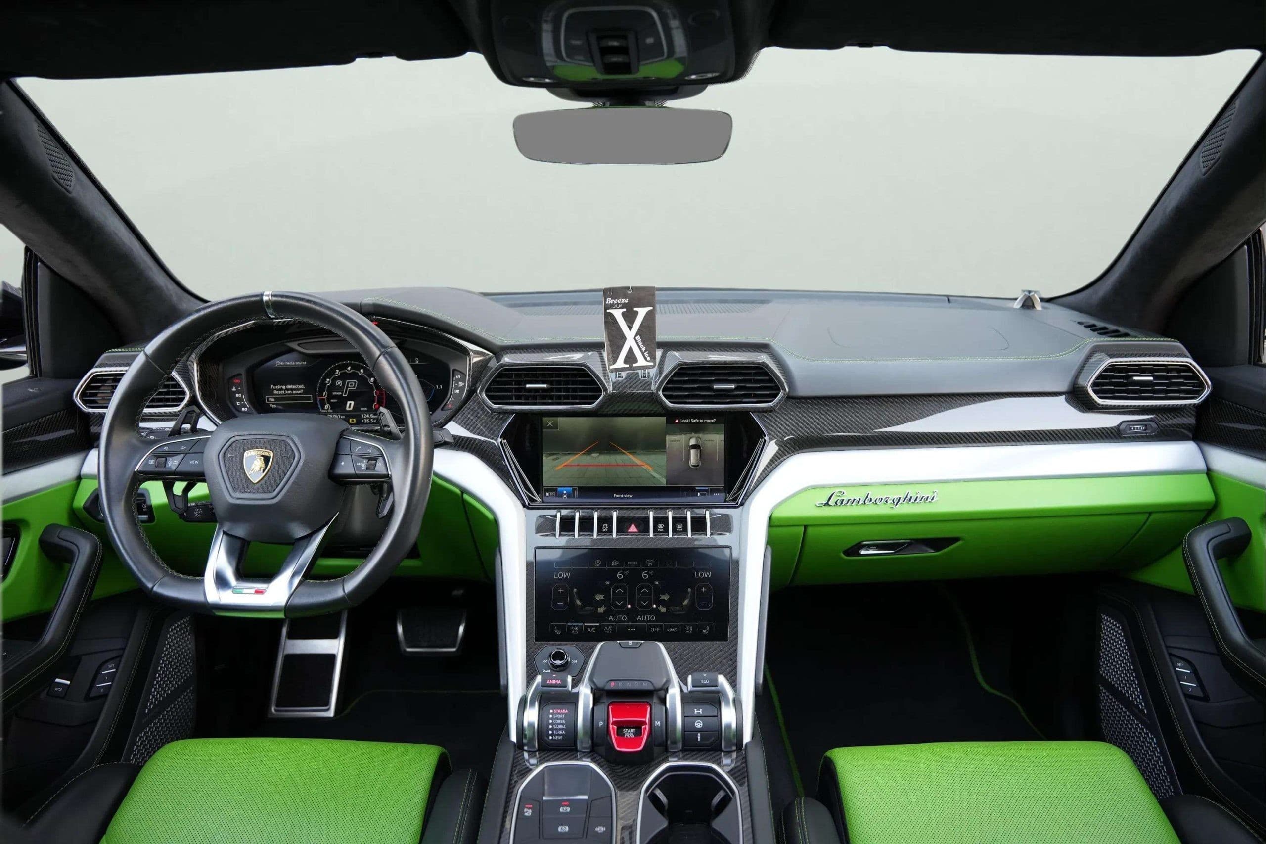 LAMBORGHINI Urus MY - Image 5