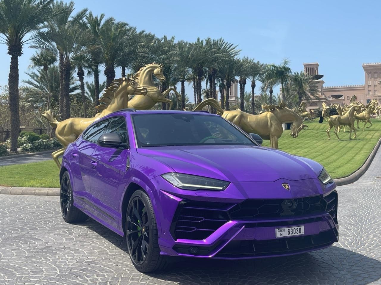 LAMBORGHINI Urus MY2