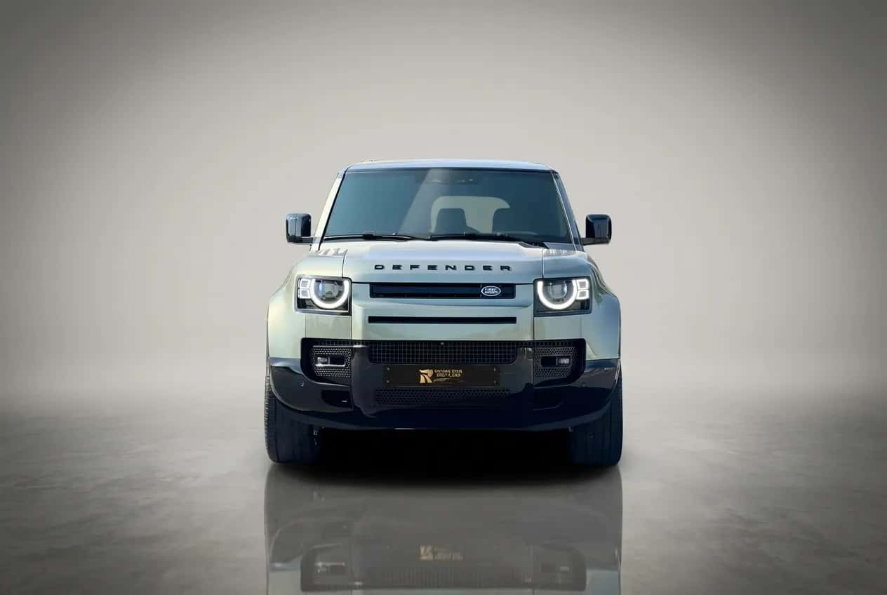 Land Rover डिफेंडर - Image 1