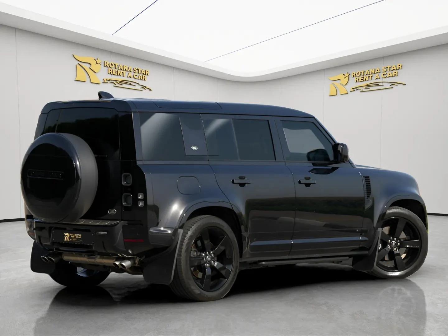 Land Rover Defender V8 - Image 4