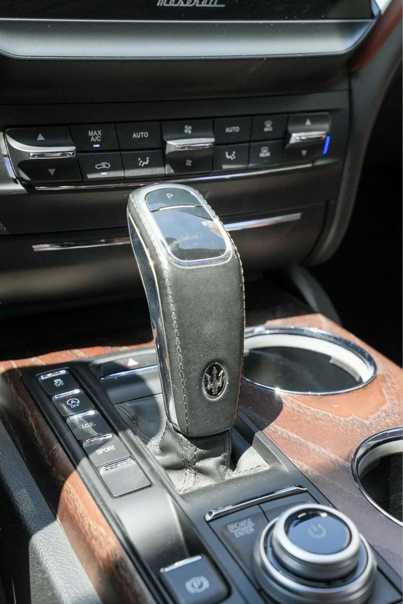 MASERATI Ghibli - Image 8