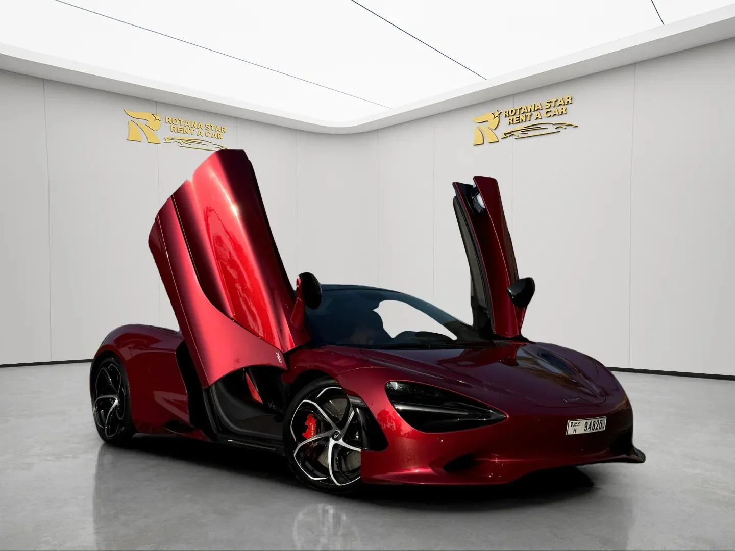MCLAREN 750S Spider - Image 5