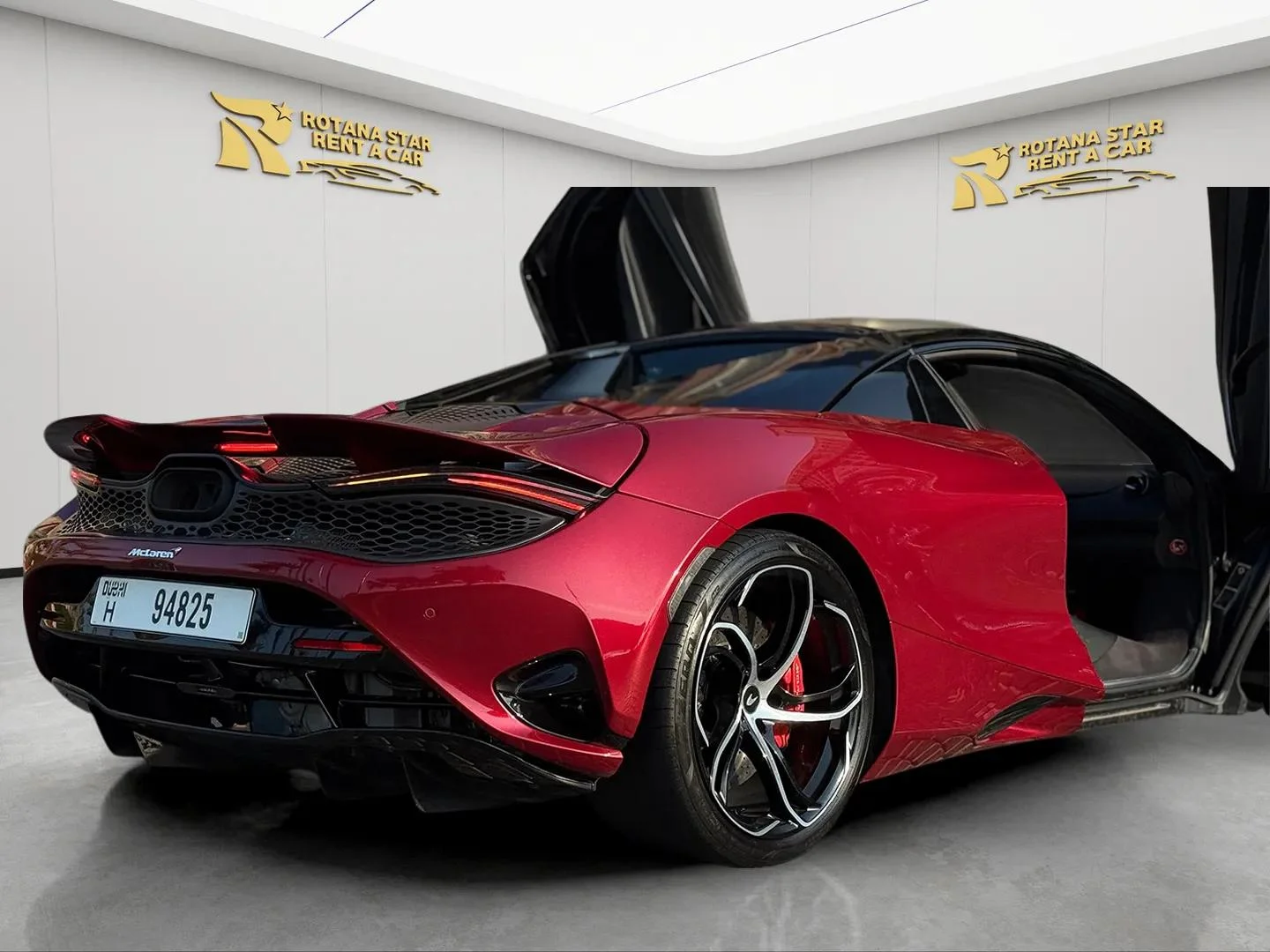 MCLAREN 750S Spider - Image 6