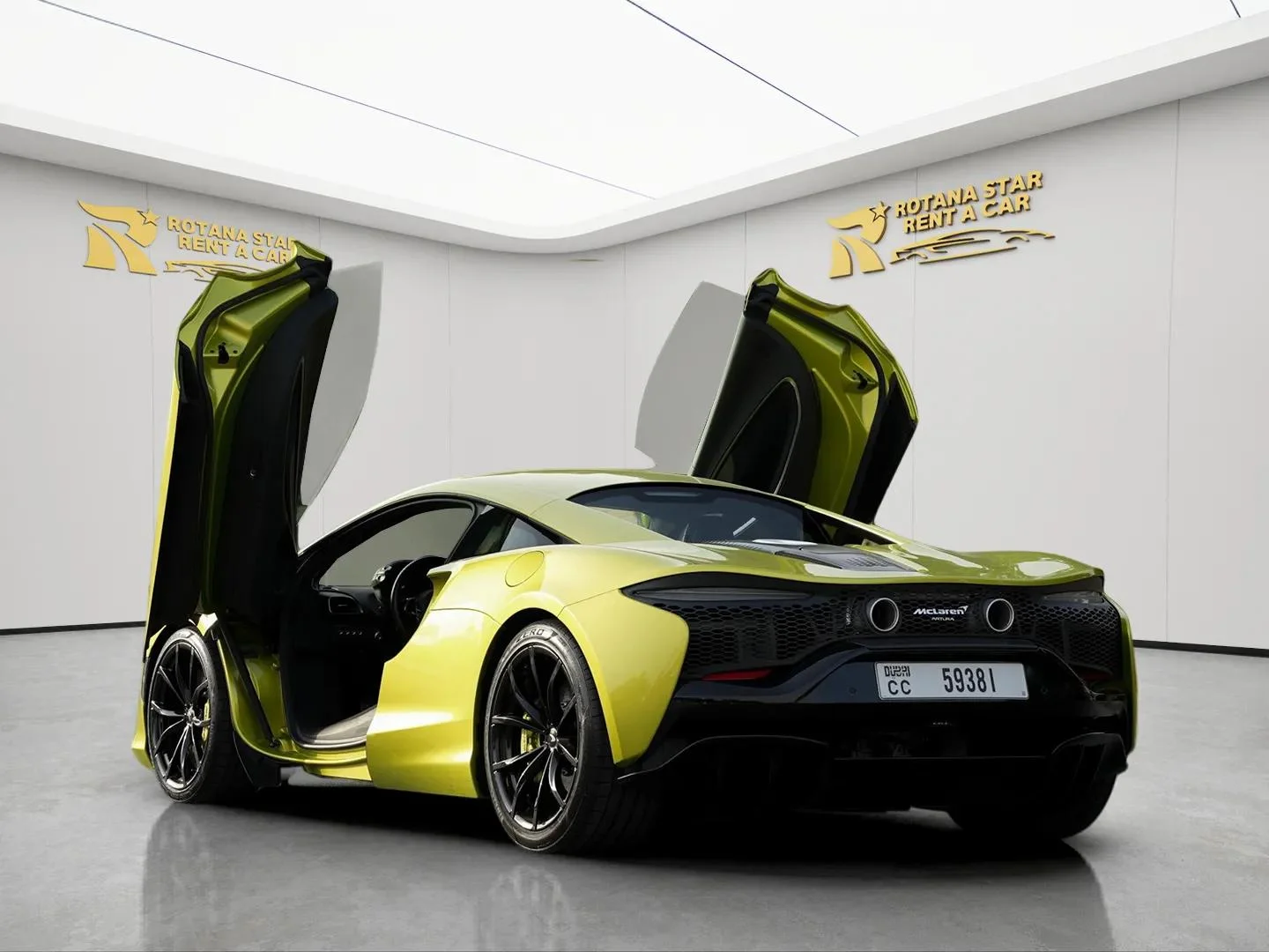 MCLAREN Artura - Image 3