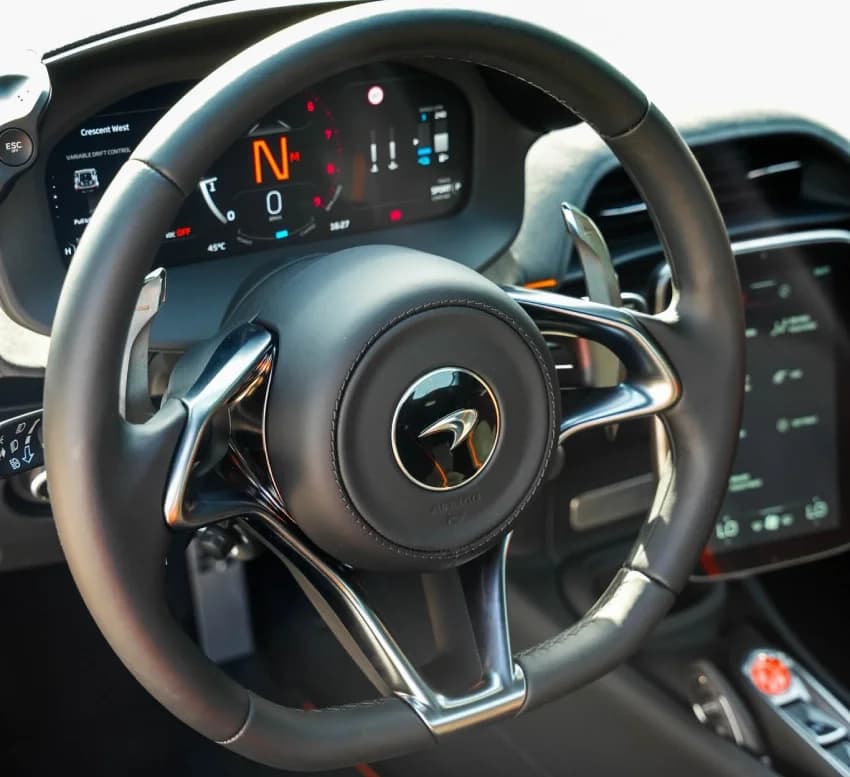 MCLAREN Artura Spider - Image 5