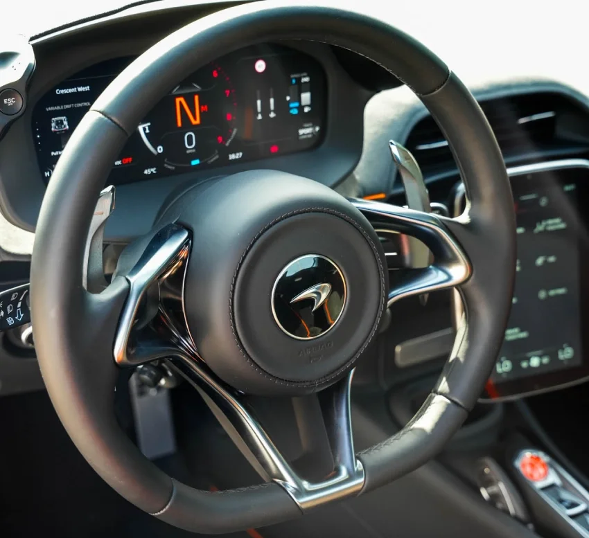 MCLAREN Artura Spider - Image 5