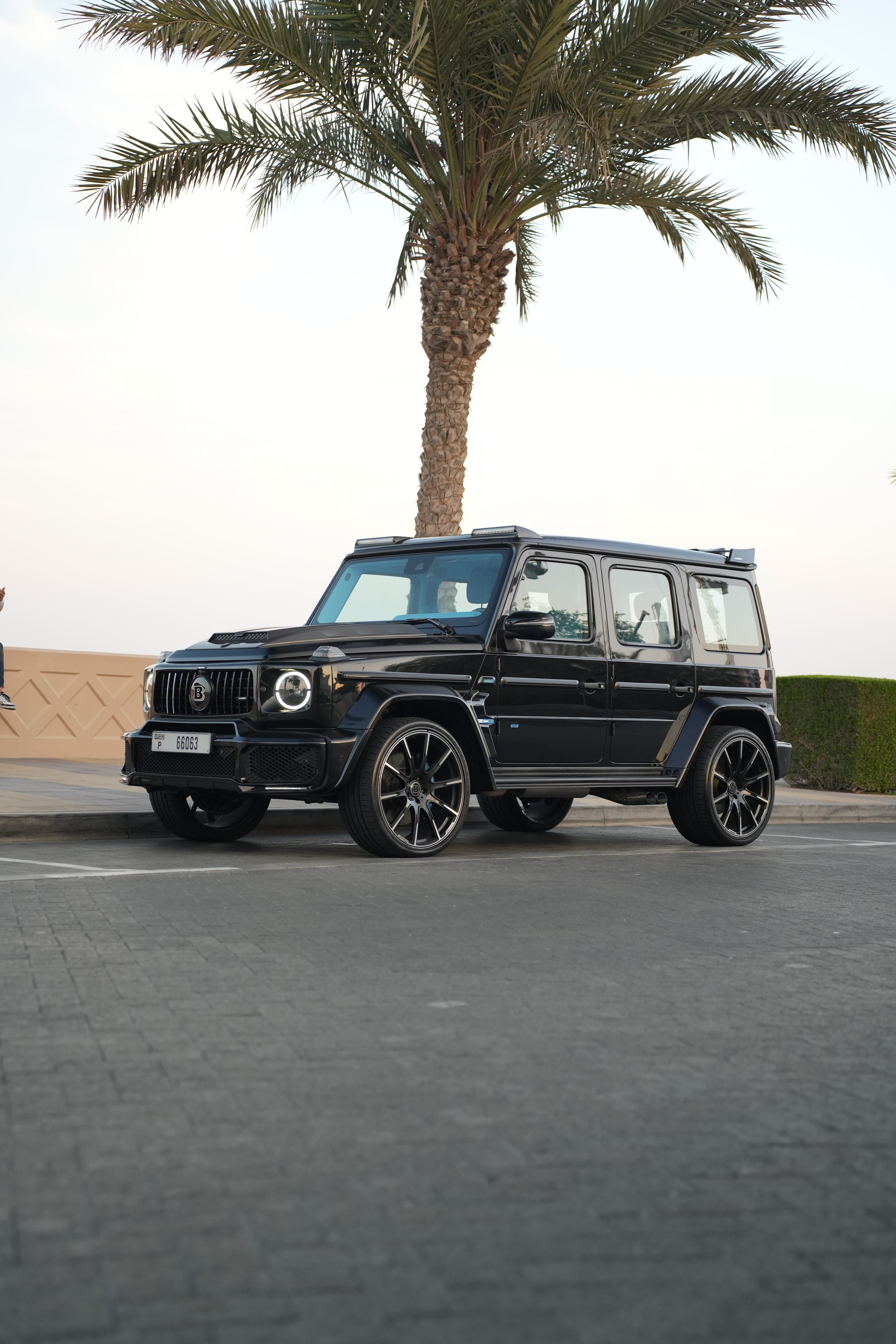 MERCEDES G63 Brabus - Image 2