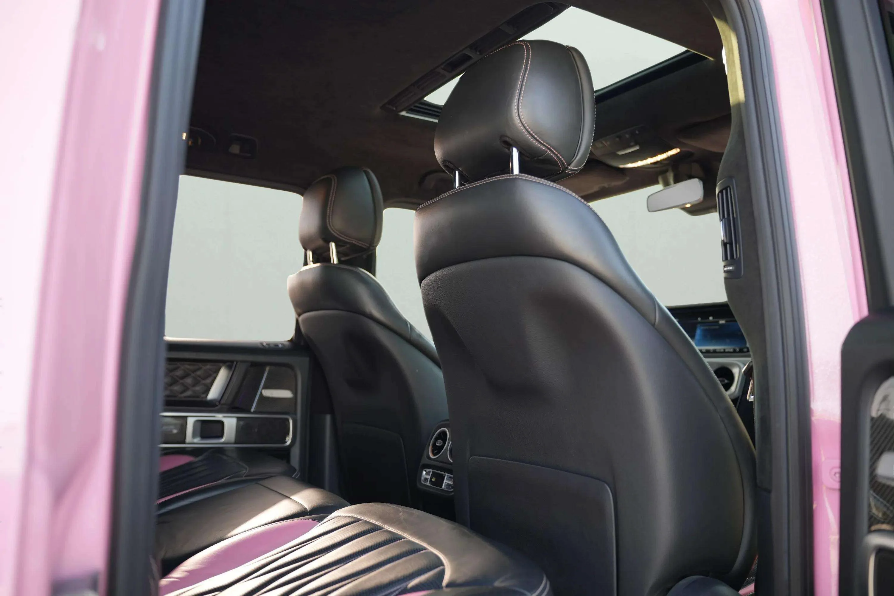 MERCEDES G500 - Image 5