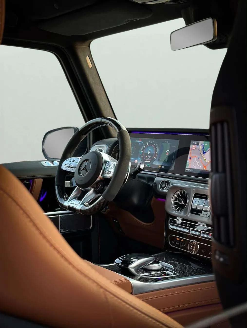 MERCEDES G63 - Image 5