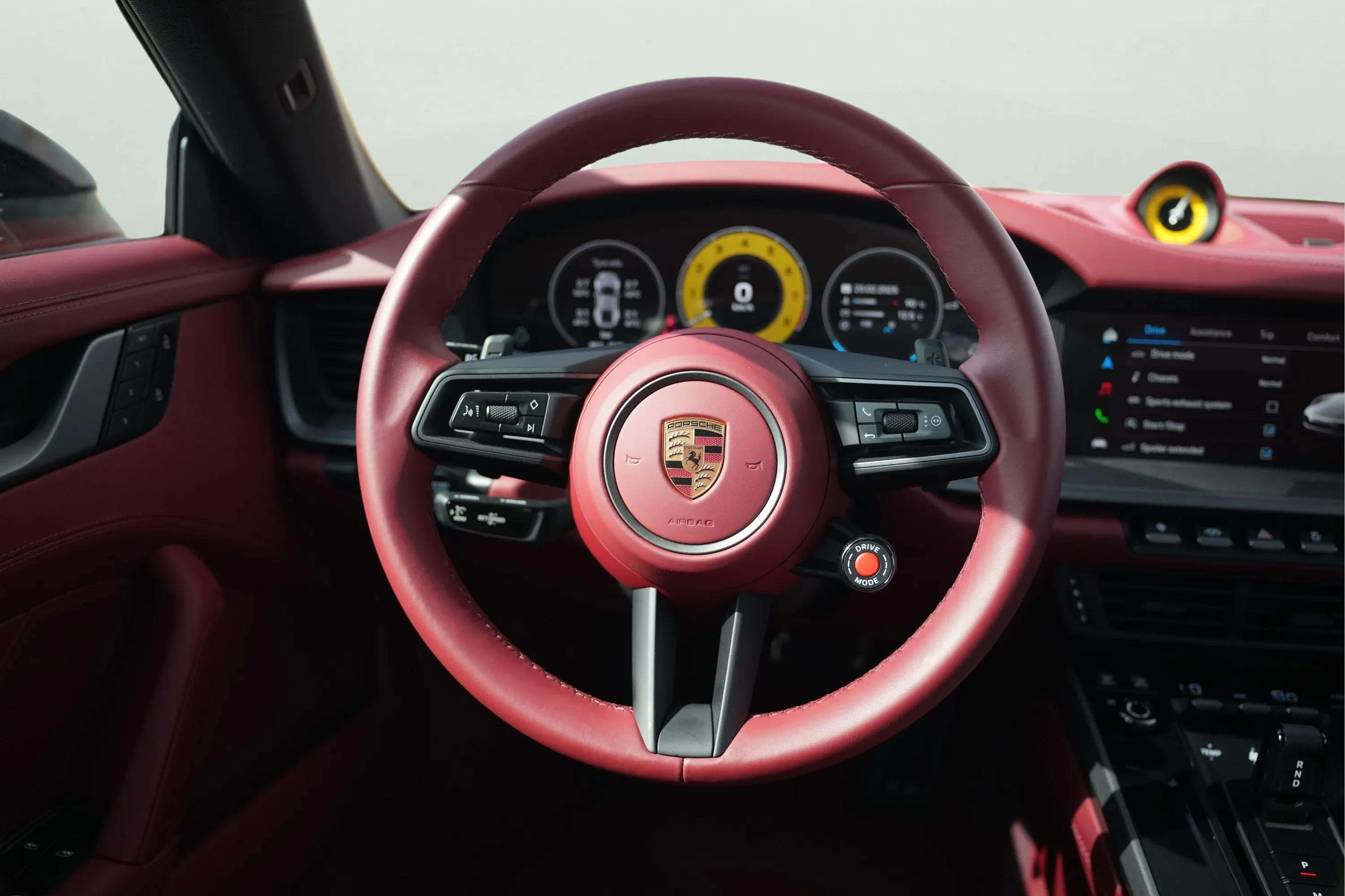 PORSCHE 911 Carrera - Image 9