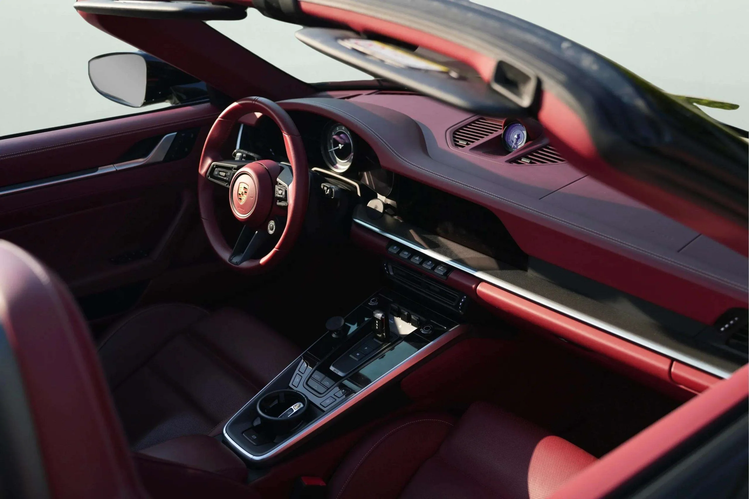 PORSCHE 911 Turbo S - Image 6