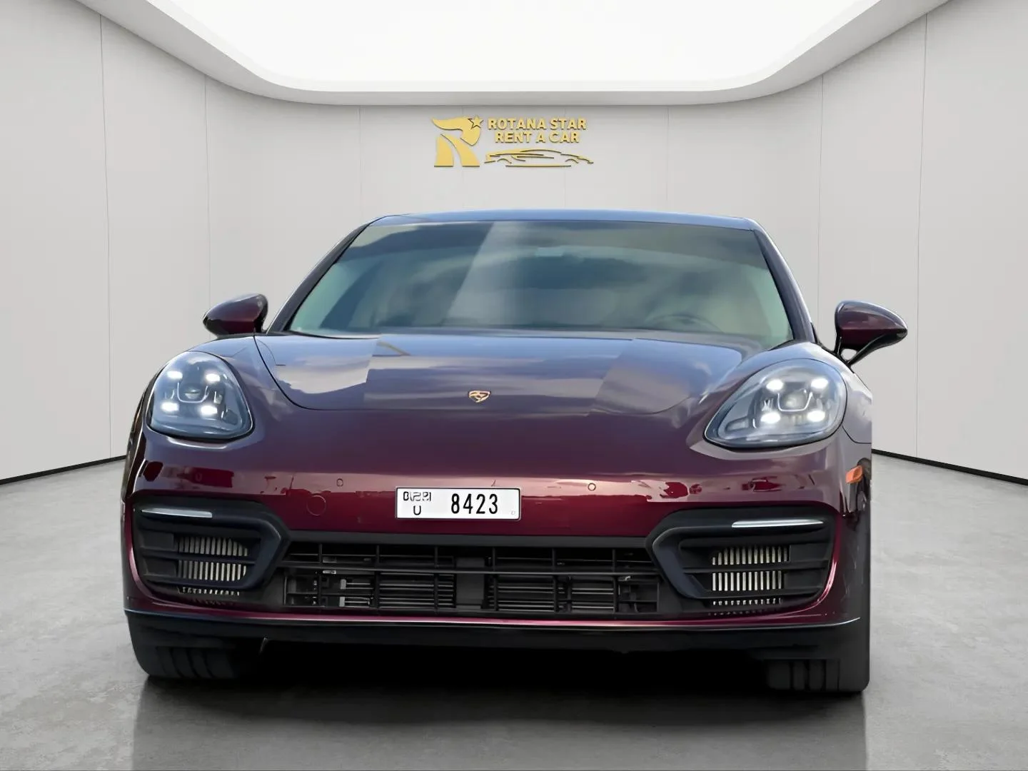 PORSCHE Panamera - Image 1
