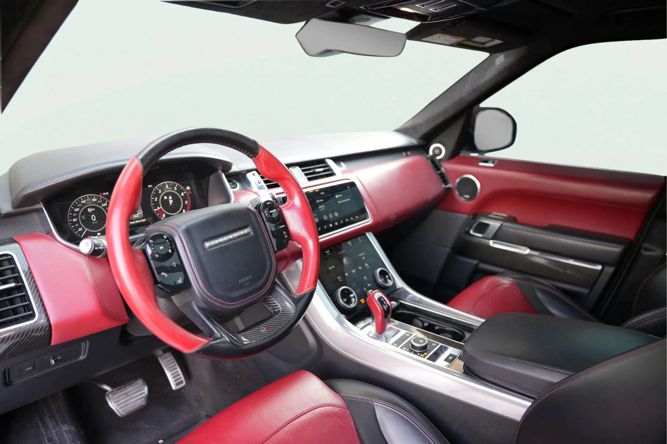 Range Rover Sport SVR - Image 6