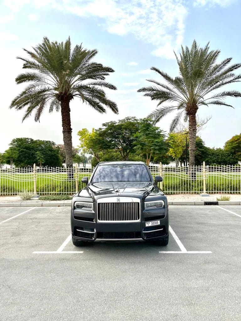 ROLLSROYCE Cullinan - Image 2