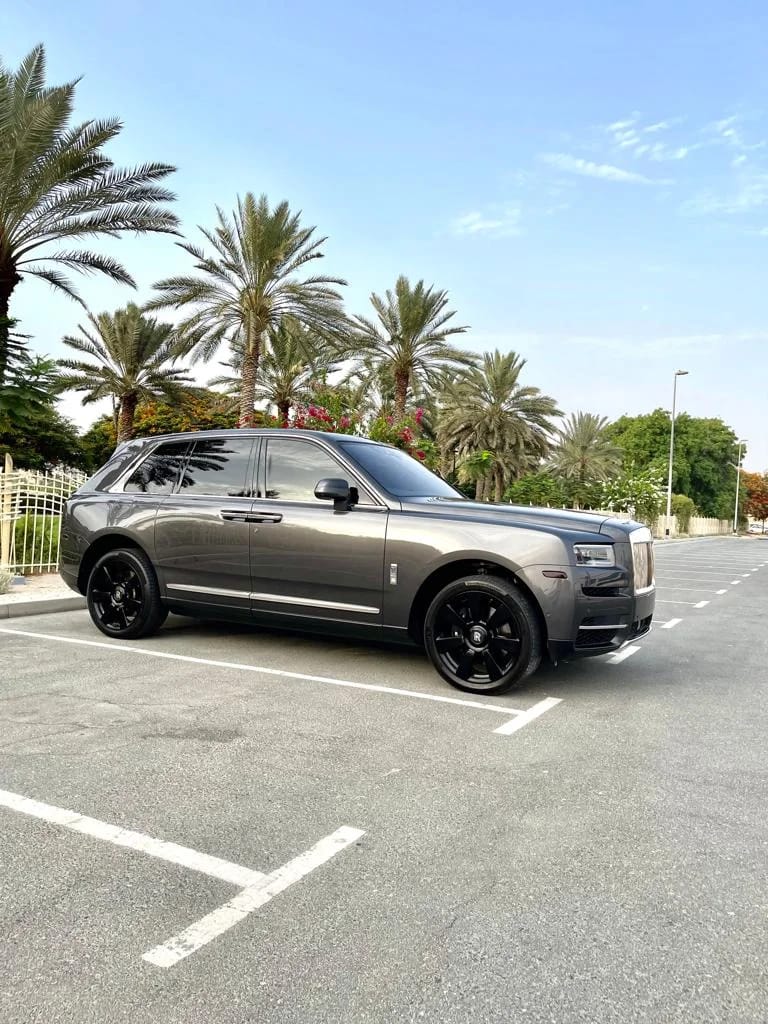ROLLSROYCE Cullinan - Image 8