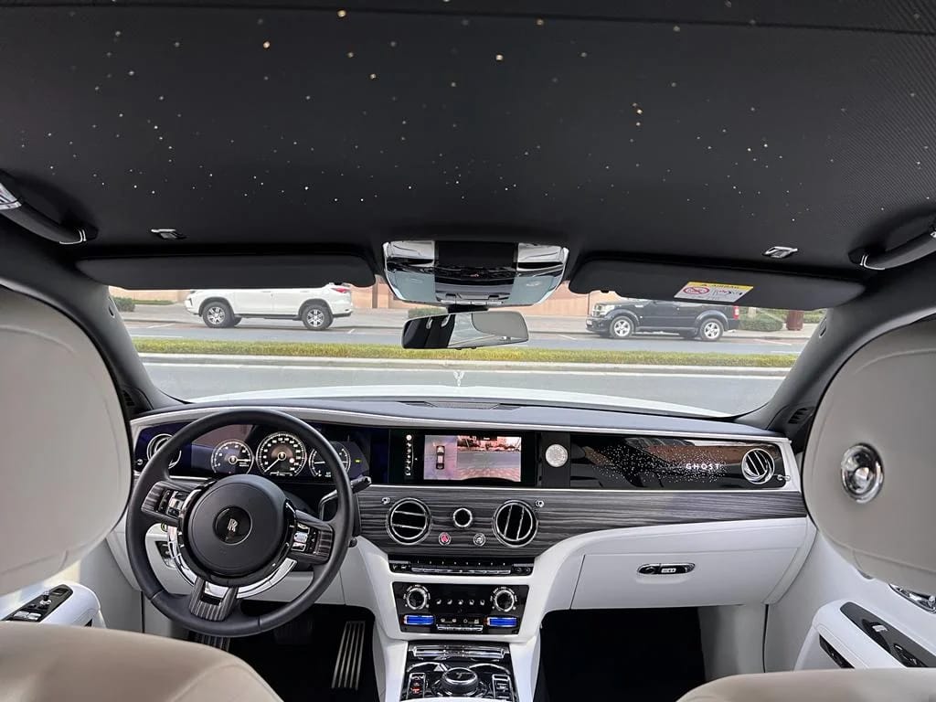 ROLLSROYCE Ghost - Image 9