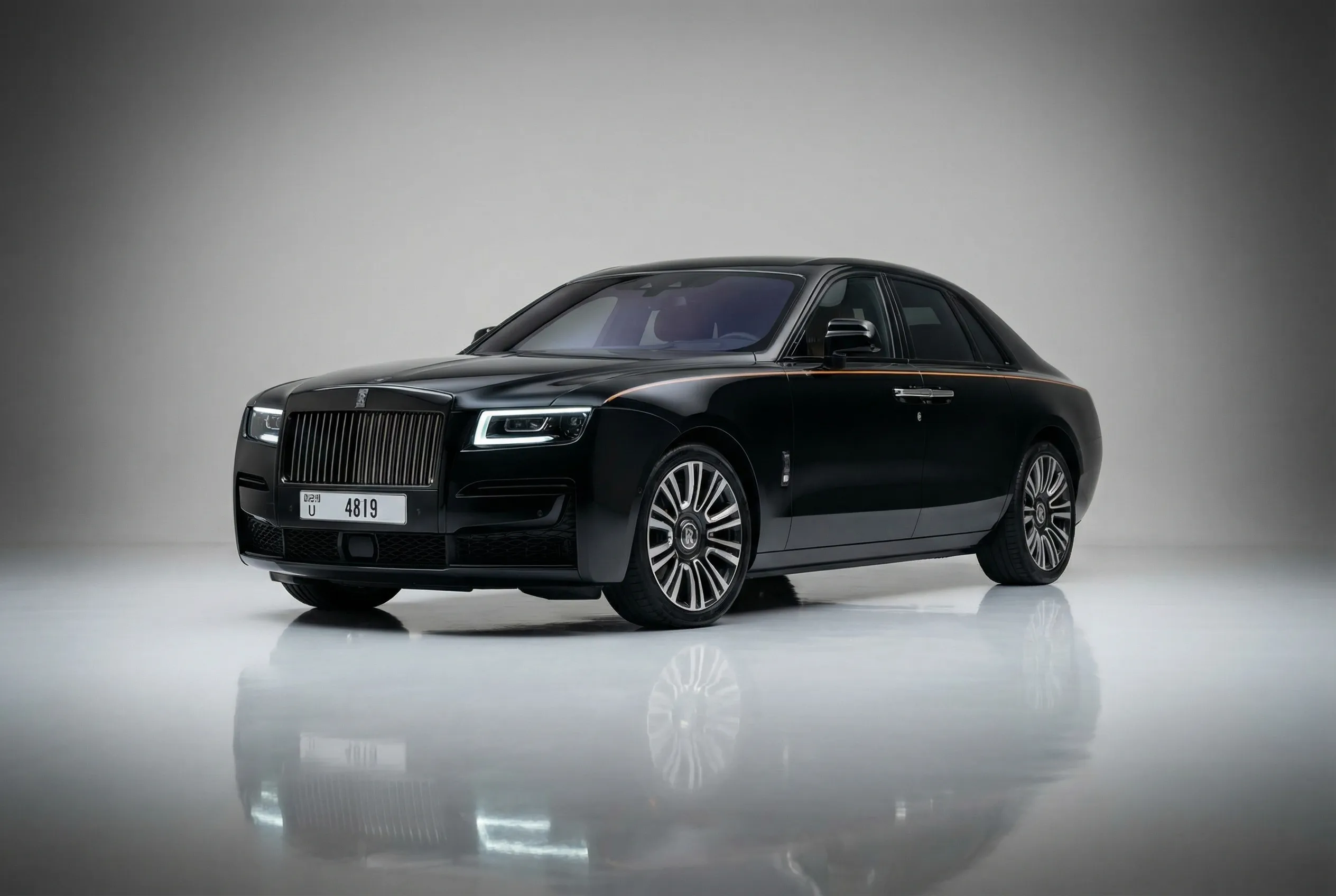 ROLLSROYCE Ghost - Image 2