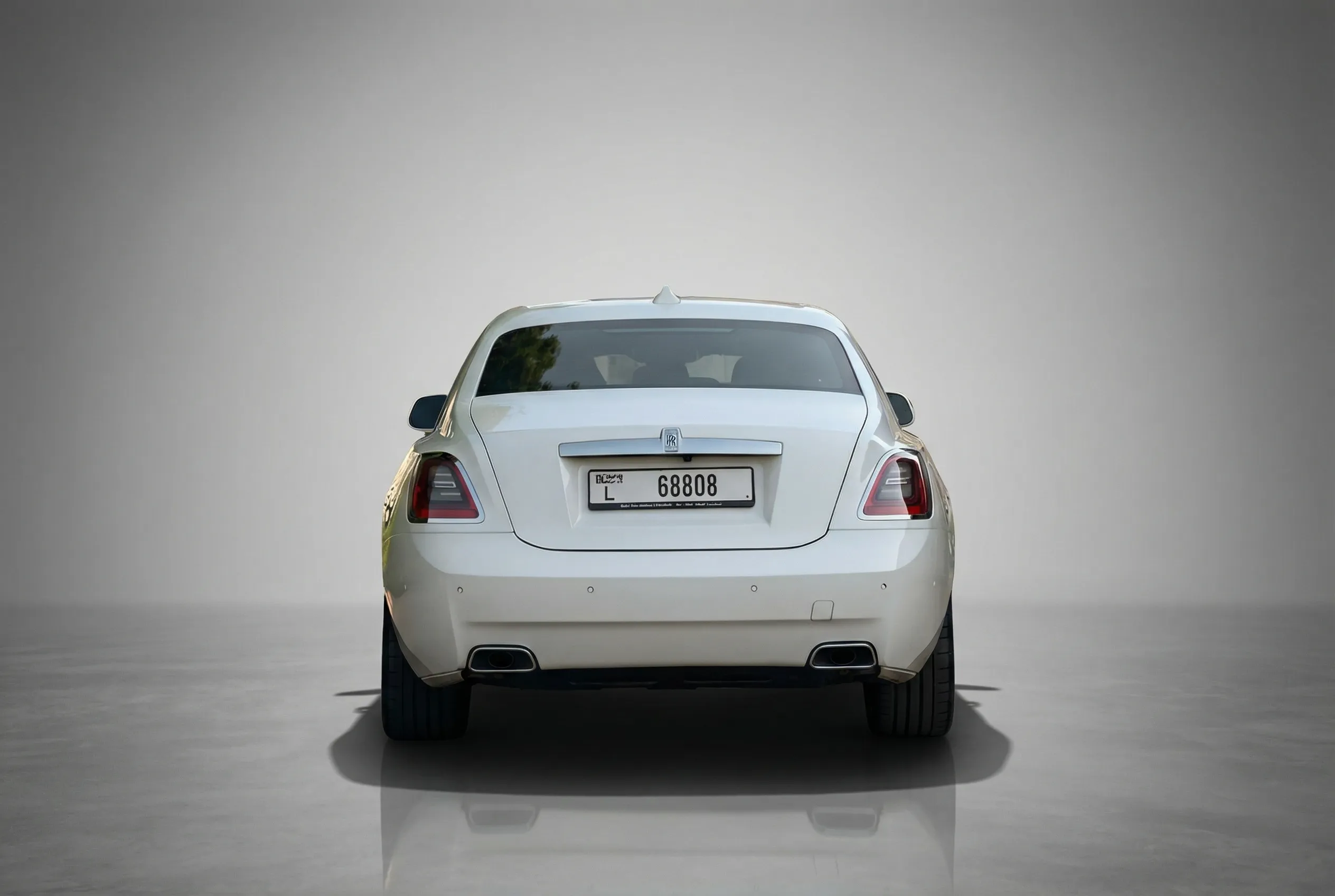 ROLLSROYCE Ghost - Image 3