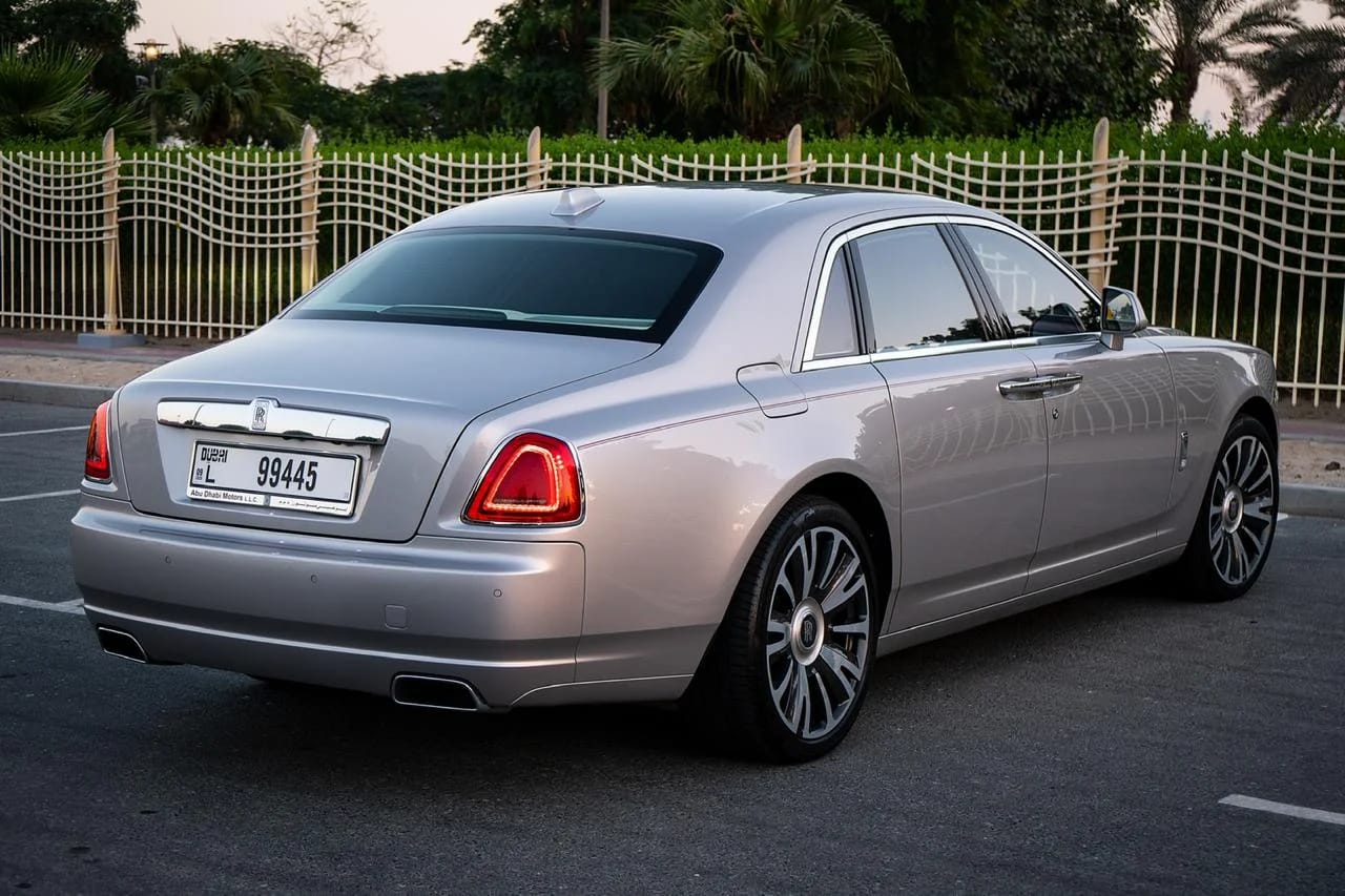 ROLLSROYCE Ghost Legacy - Image 4