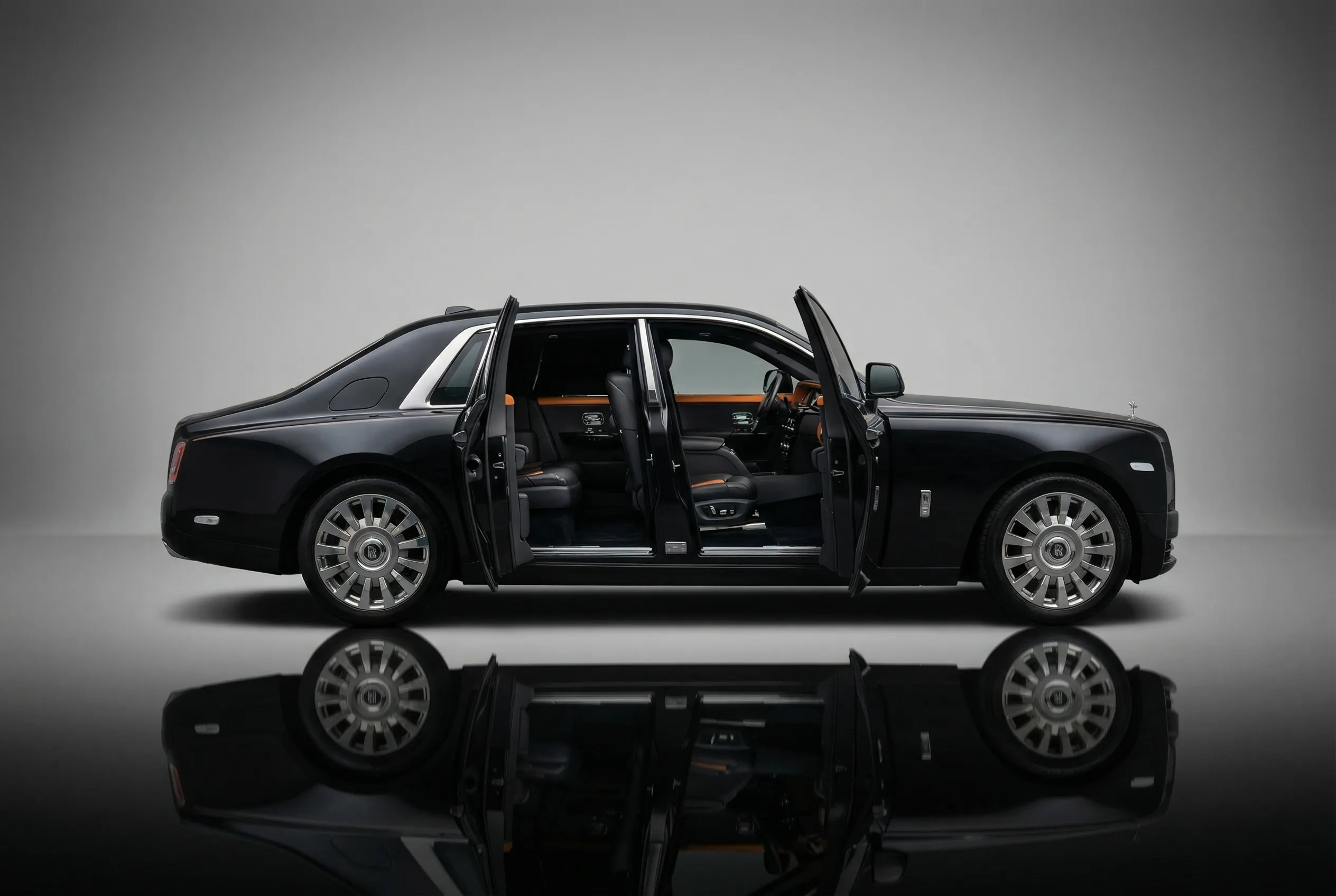 ROLLSROYCE Phantom - Image 4